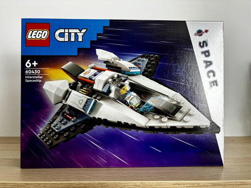 LEGO City Interstellair ruimteschip (60430) - Bricking Awesome