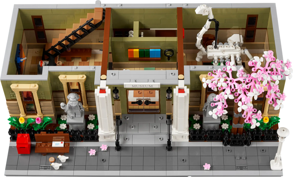 LEGO Icons Natuurhistorisch museum (10326) - Bricking Awesome
