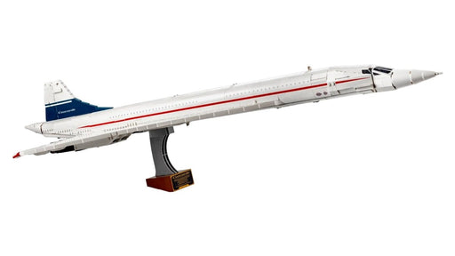 LEGO Icons Concorde (10318) - Bricking Awesome
